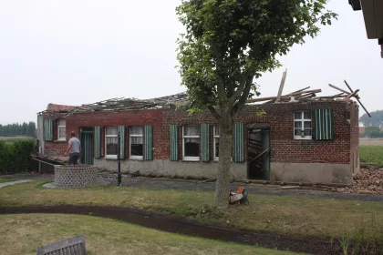 Bigger view of Afbraakwerken en aanleg van terrassen en opritten regio Roeselare, Izegem, Tielt, Ardooie, Pittem, Hooglede, Gits, Ingelmunster, Moorsele, Lendelede, Gullegem, Kortrijk
